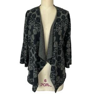 Alternative Earth Gray Black Tribal Print Boho Print Lagenlook Cardigan XS/S